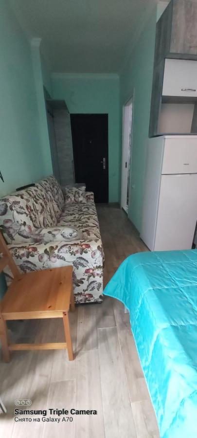 Студия Радуга У Моря Колхида Batumi Exterior photo